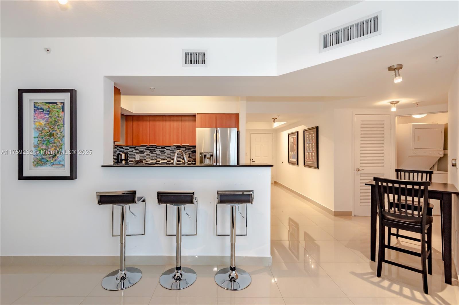 LA PERLA CONDO - Residential