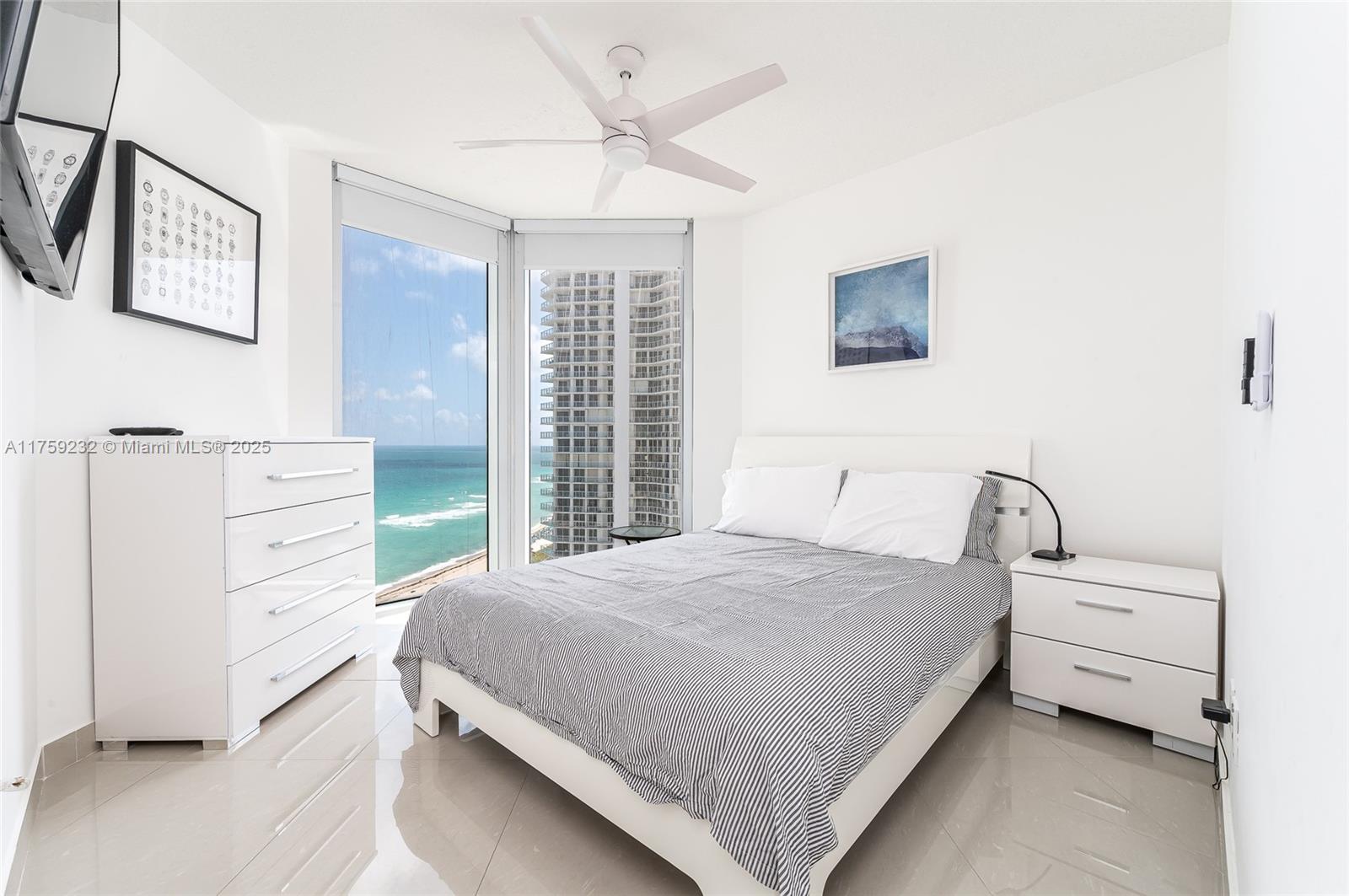 LA PERLA CONDO - Residential