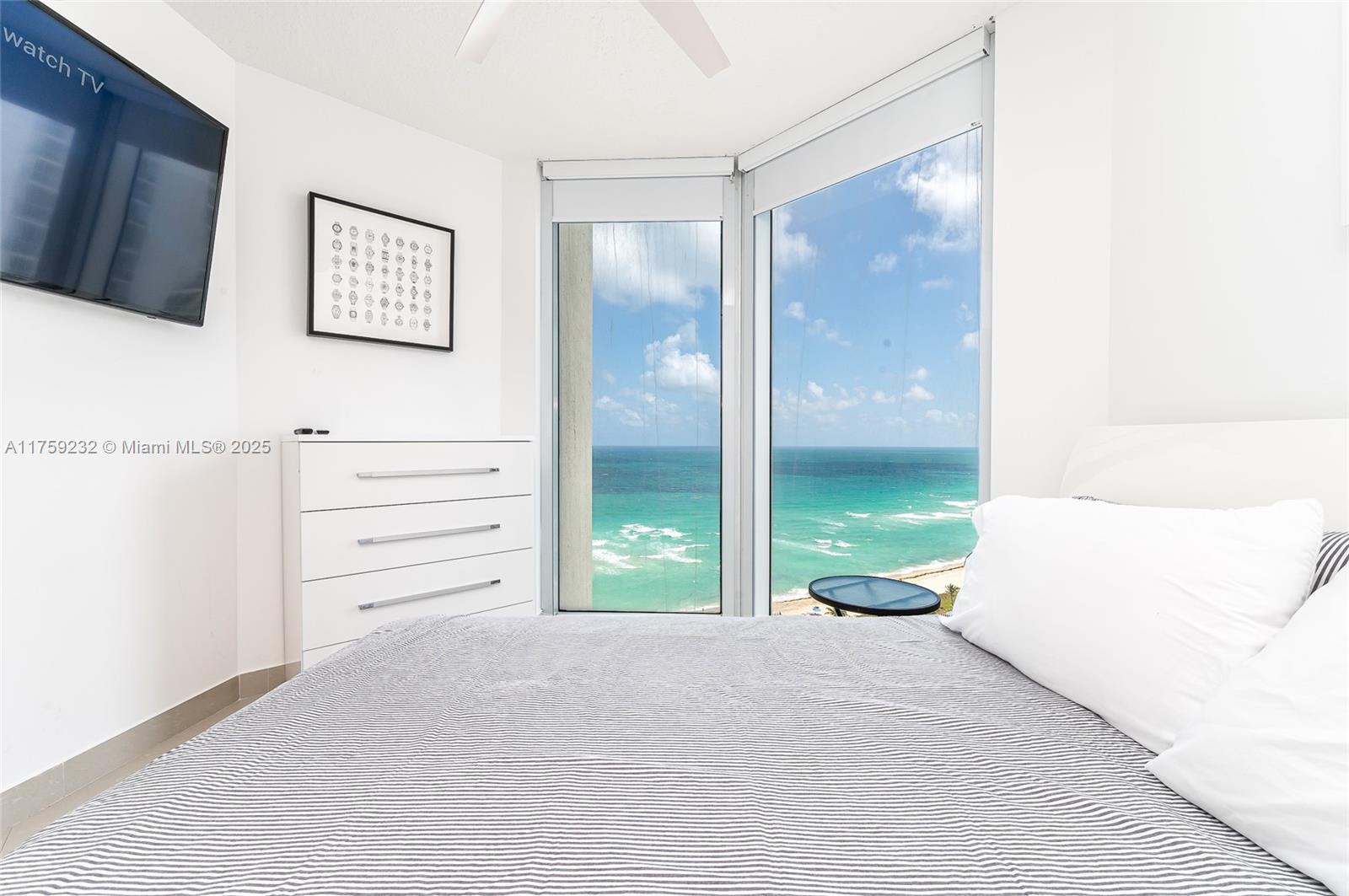LA PERLA CONDO - Residential