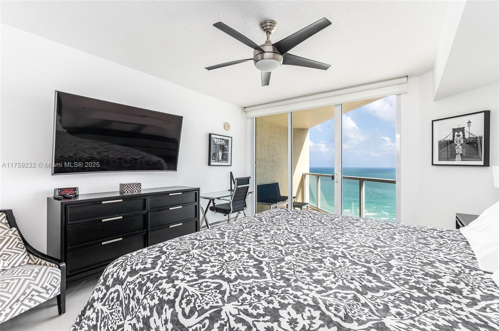 LA PERLA CONDO - Residential