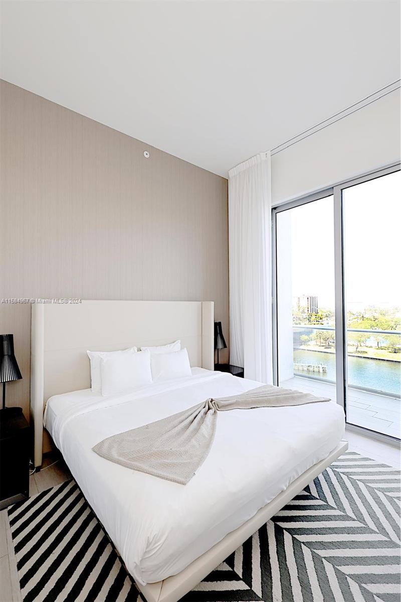 4010 S Ocean Dr R504