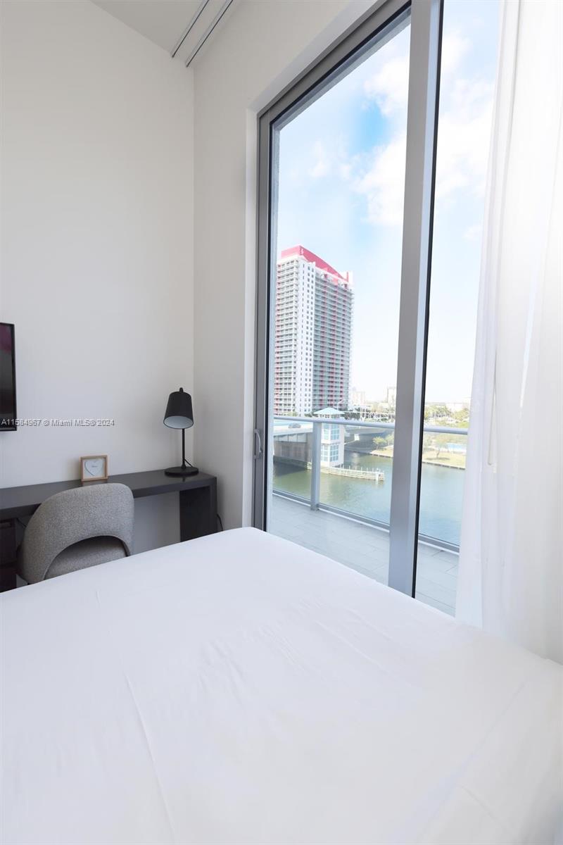 4010 SOUTH OCEAN CONDO - Residential Lease