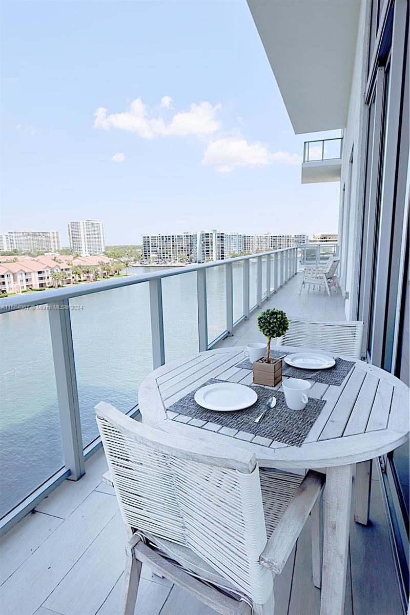 4010 SOUTH OCEAN CONDO - Residential Lease