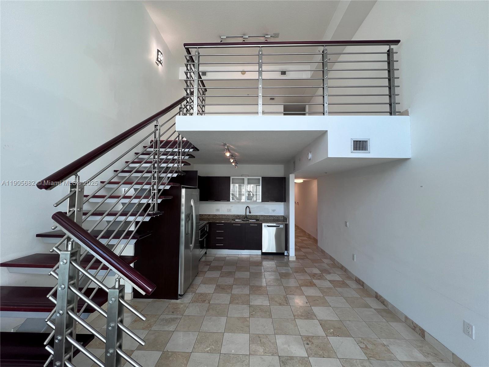 BRICKELL ON THE RIVER S T - Residential Lease