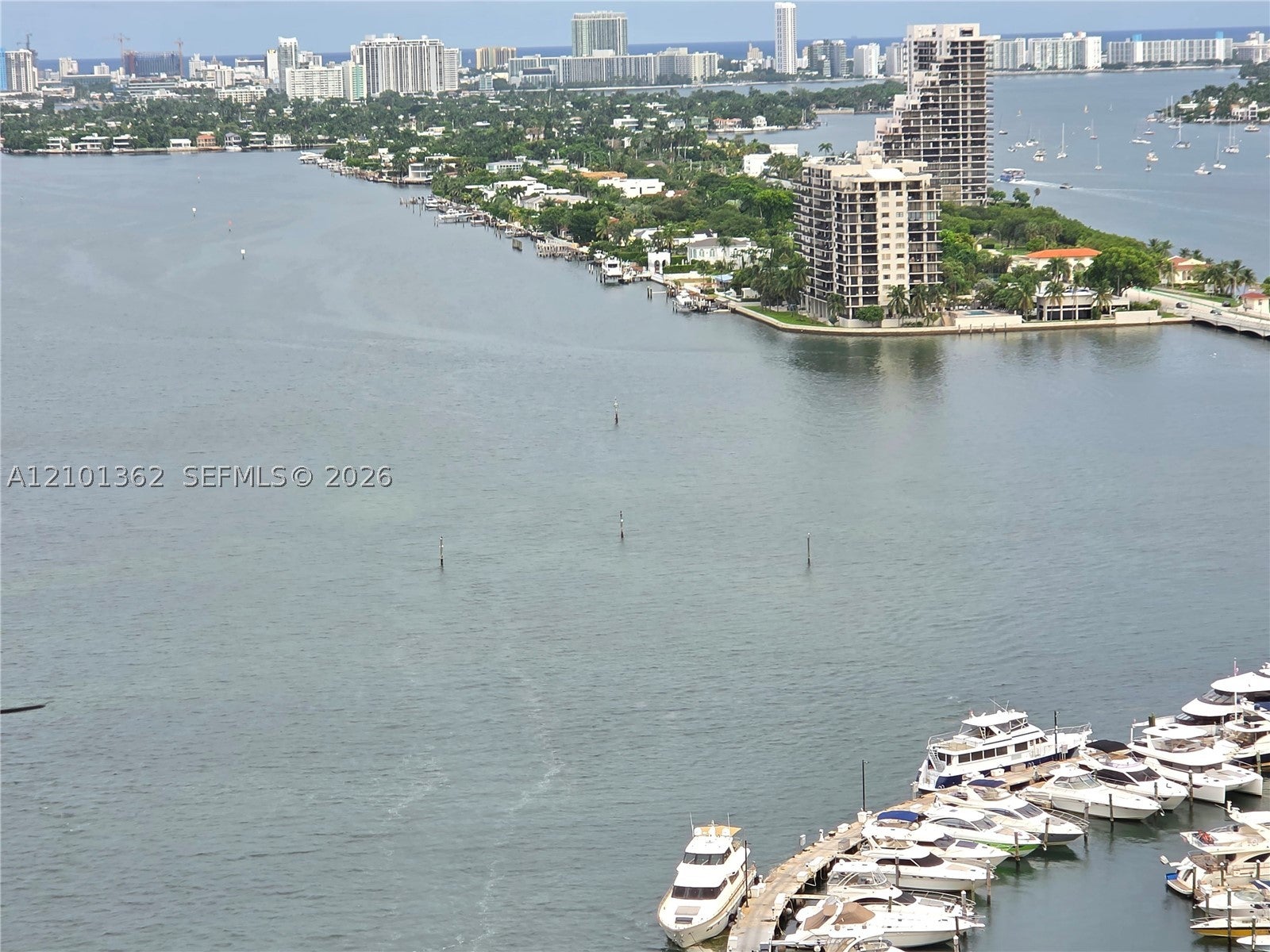 1750 N Bayshore Dr 2808