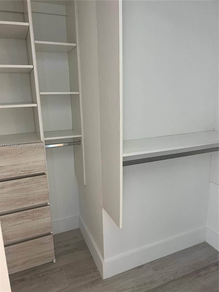 3401 MIDTOWN CONDO - Residential