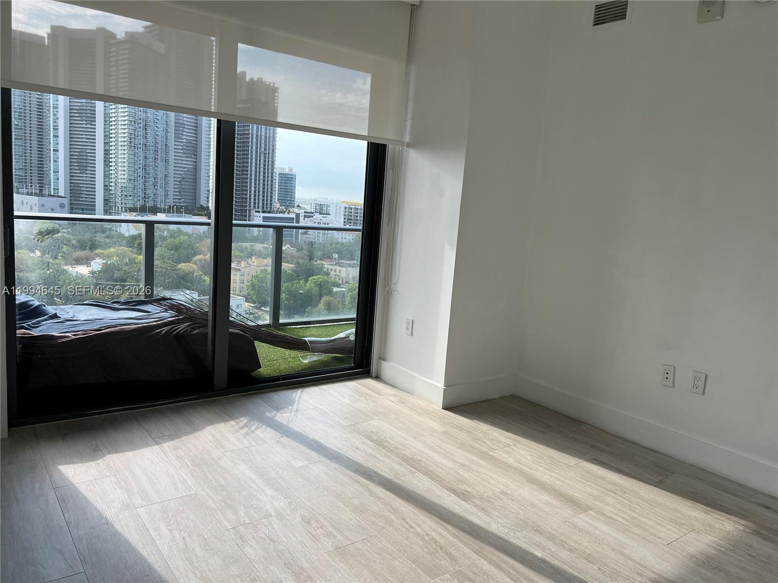 3401 MIDTOWN CONDO - Residential