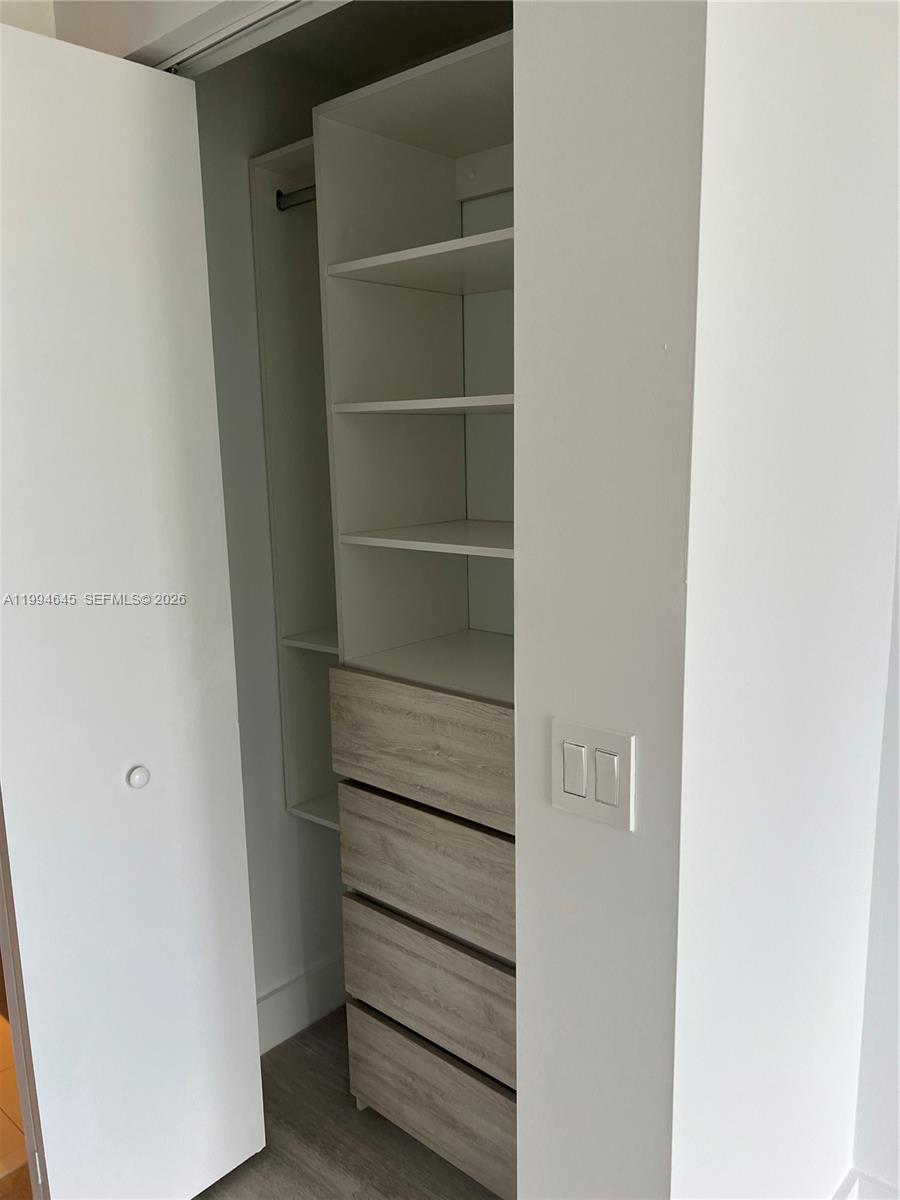 3401 MIDTOWN CONDO - Residential