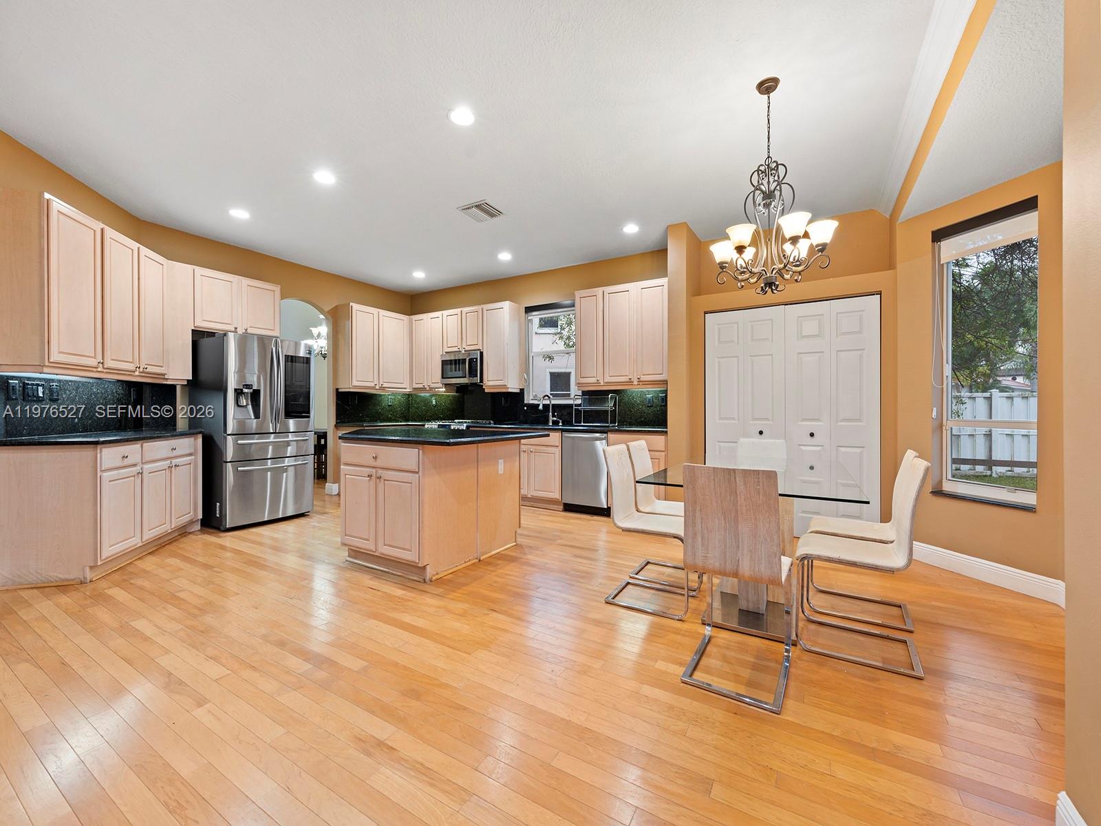 PEMBROKE FALLS PH 5 - Residential