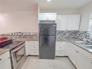 N MIAMI ESTATES - Residential Lease