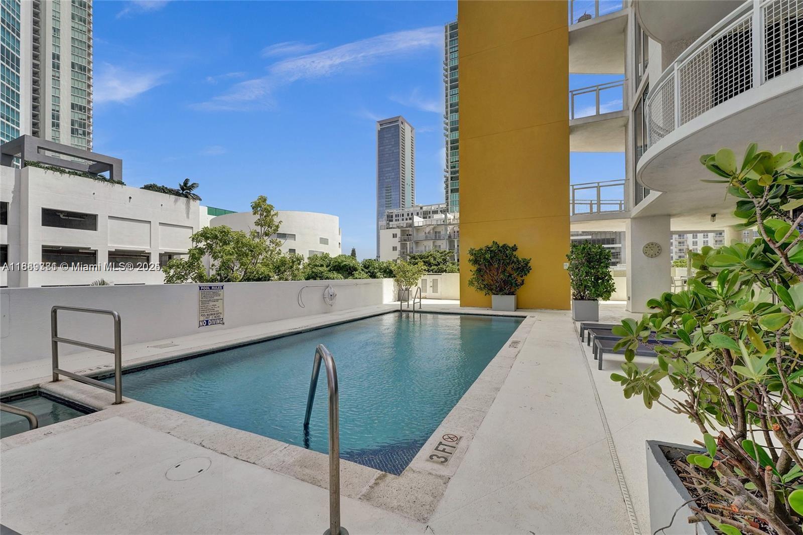 THE YORKER CONDO - Residential