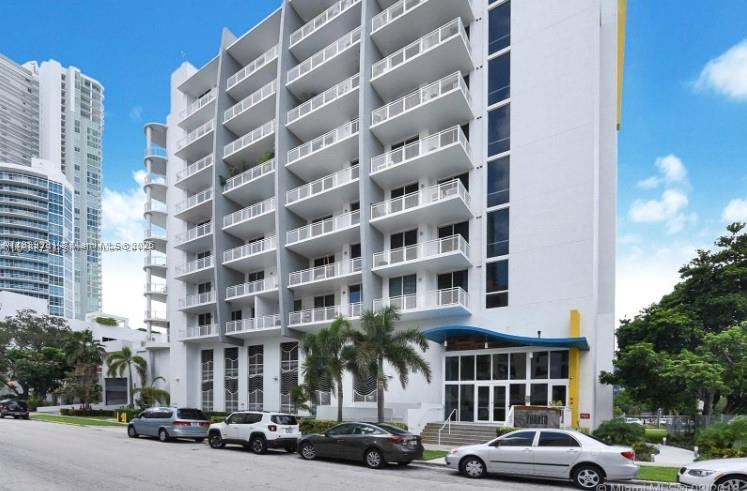 THE YORKER CONDO - Residential