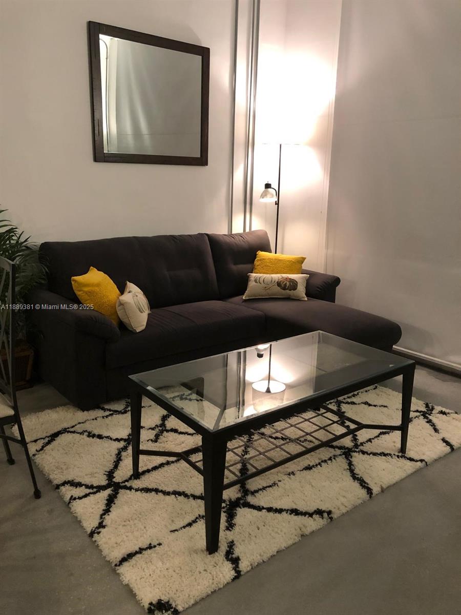 THE YORKER CONDO - Residential