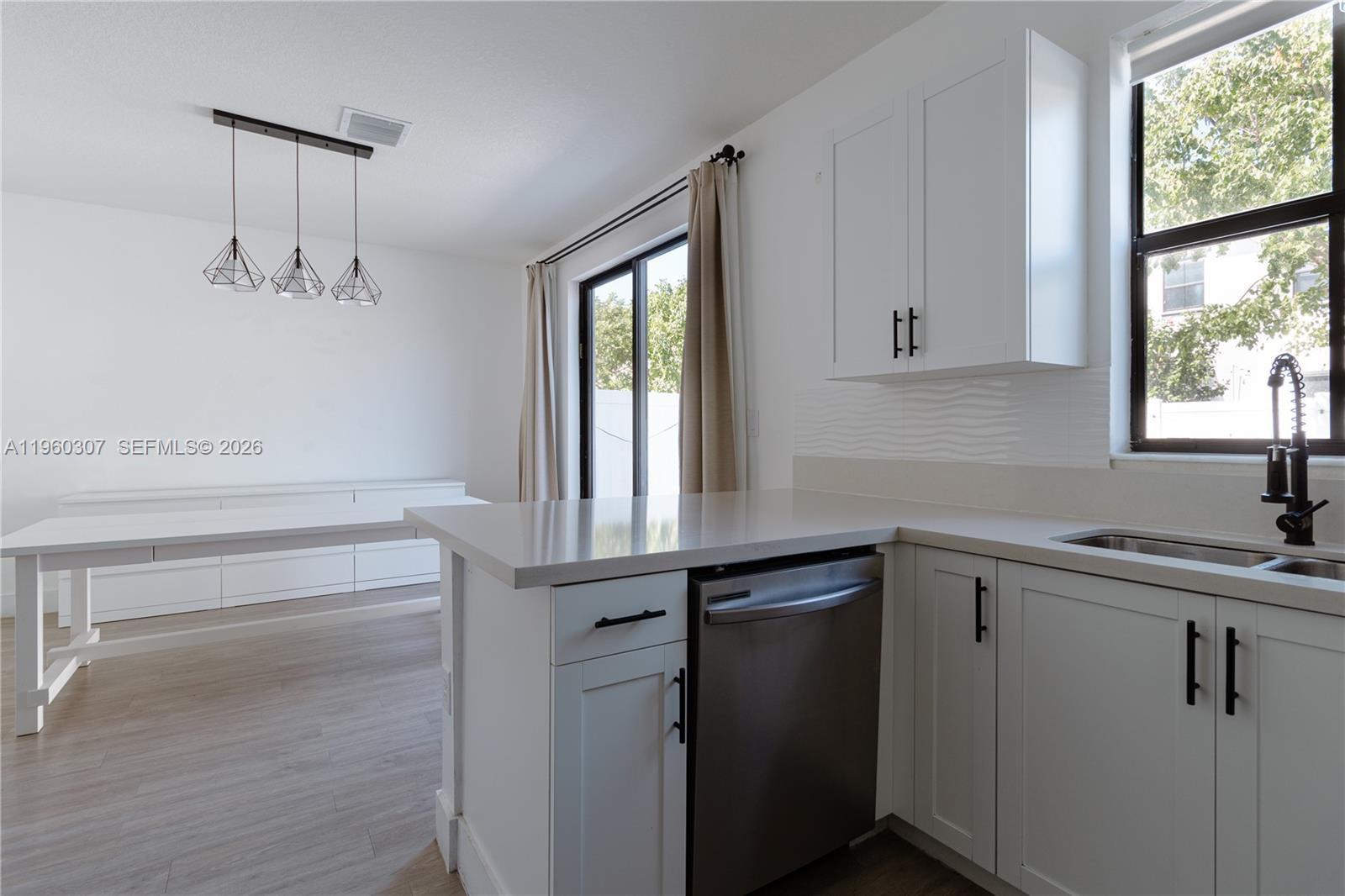 AQUABELLA SECTION TWO - Residential Lease