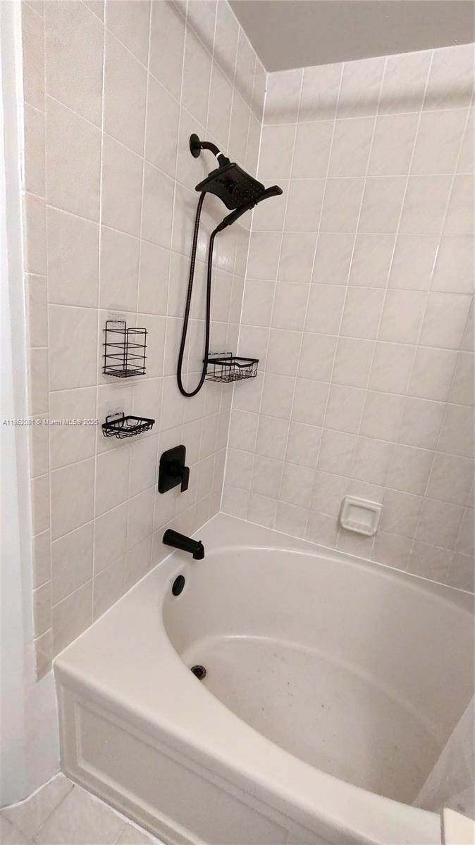 WEST PARK-WEST PARCEL - Residential Lease