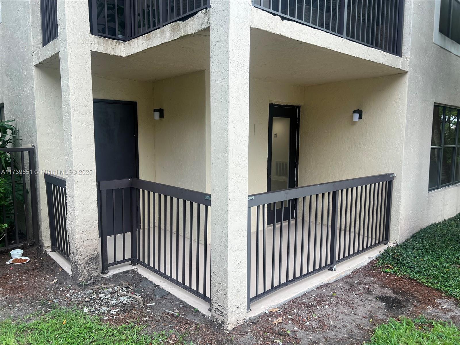 Property for Sale at 4241 W Mcnab Rd 11, Pompano Beach, Broward County, Florida - Bedrooms: 2 
Bathrooms: 2  - $254,500