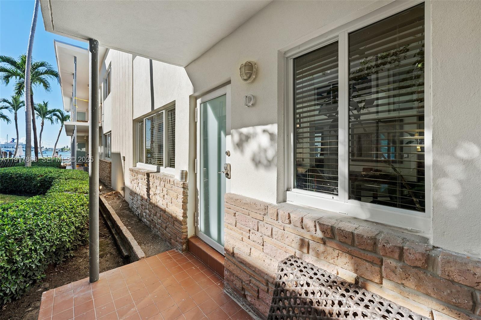 SANDPIPER VILLAS CO-OP - Residential Lease