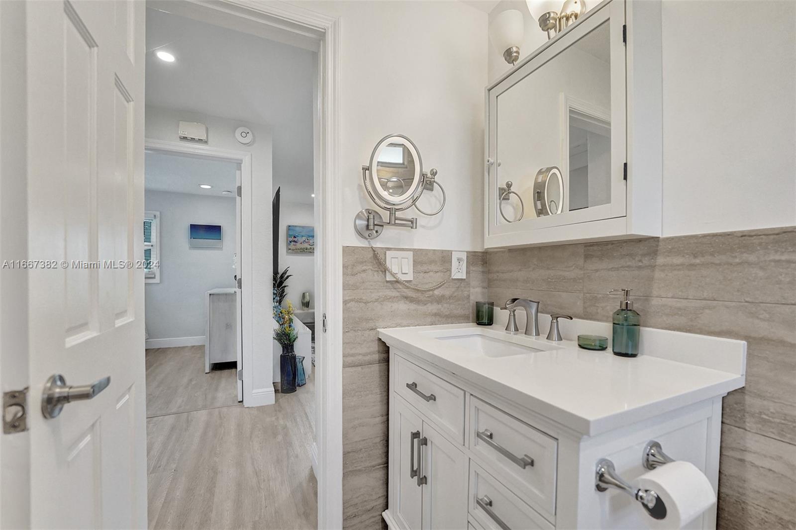 AVON HEIGHTS - Residential
