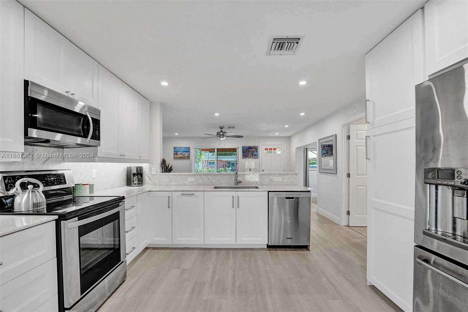 AVON HEIGHTS - Residential