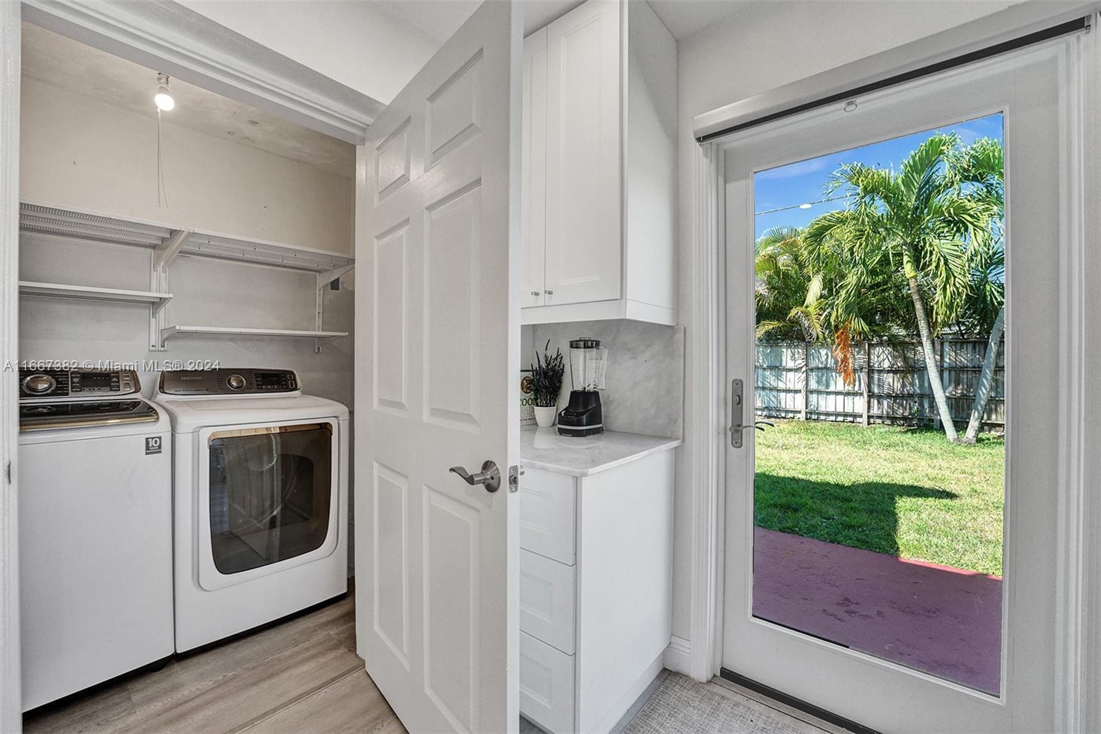AVON HEIGHTS - Residential
