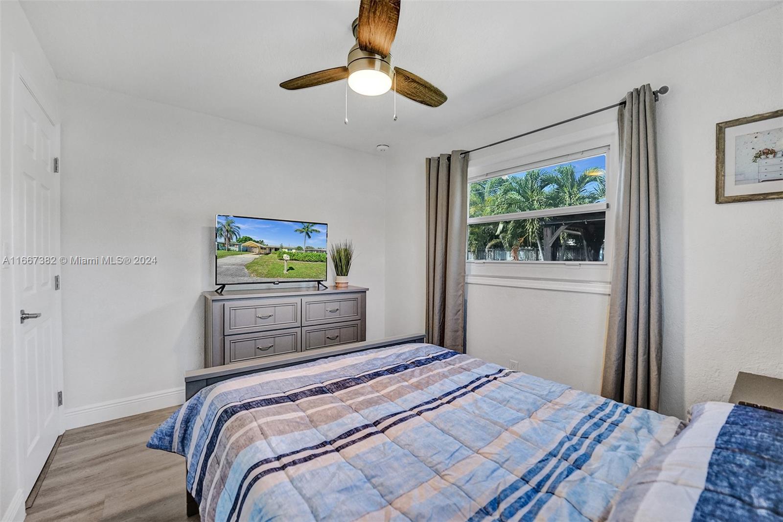 AVON HEIGHTS - Residential