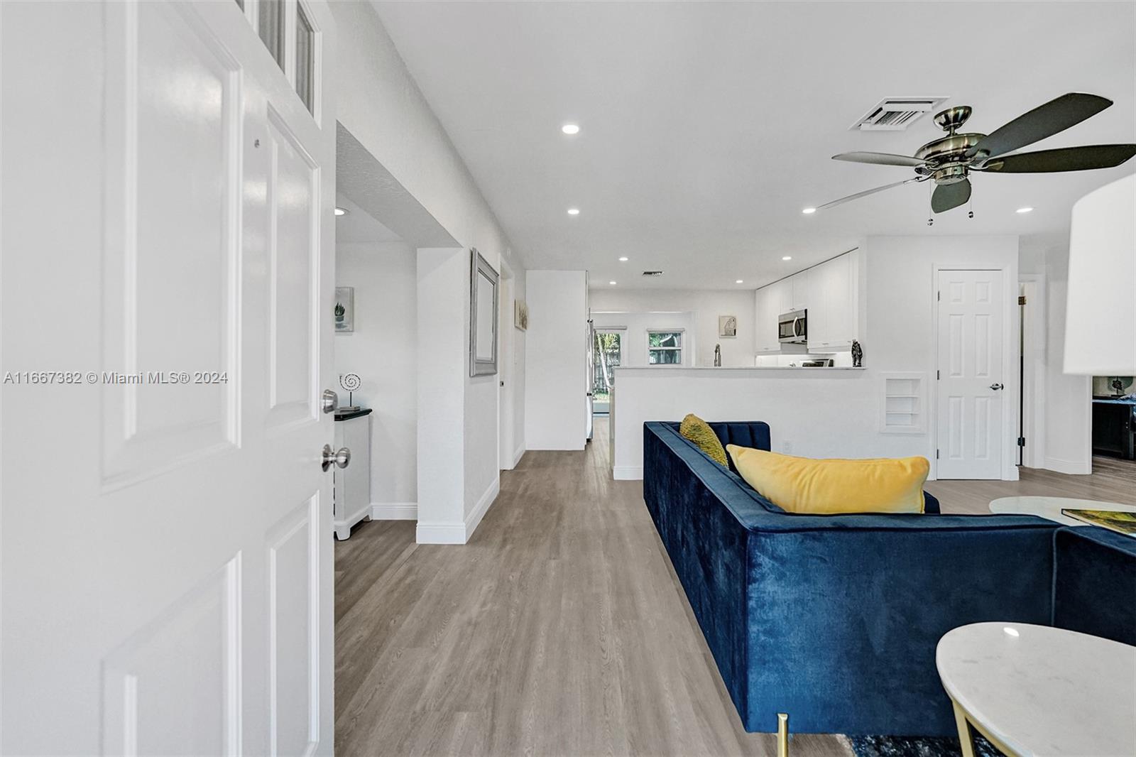 AVON HEIGHTS - Residential