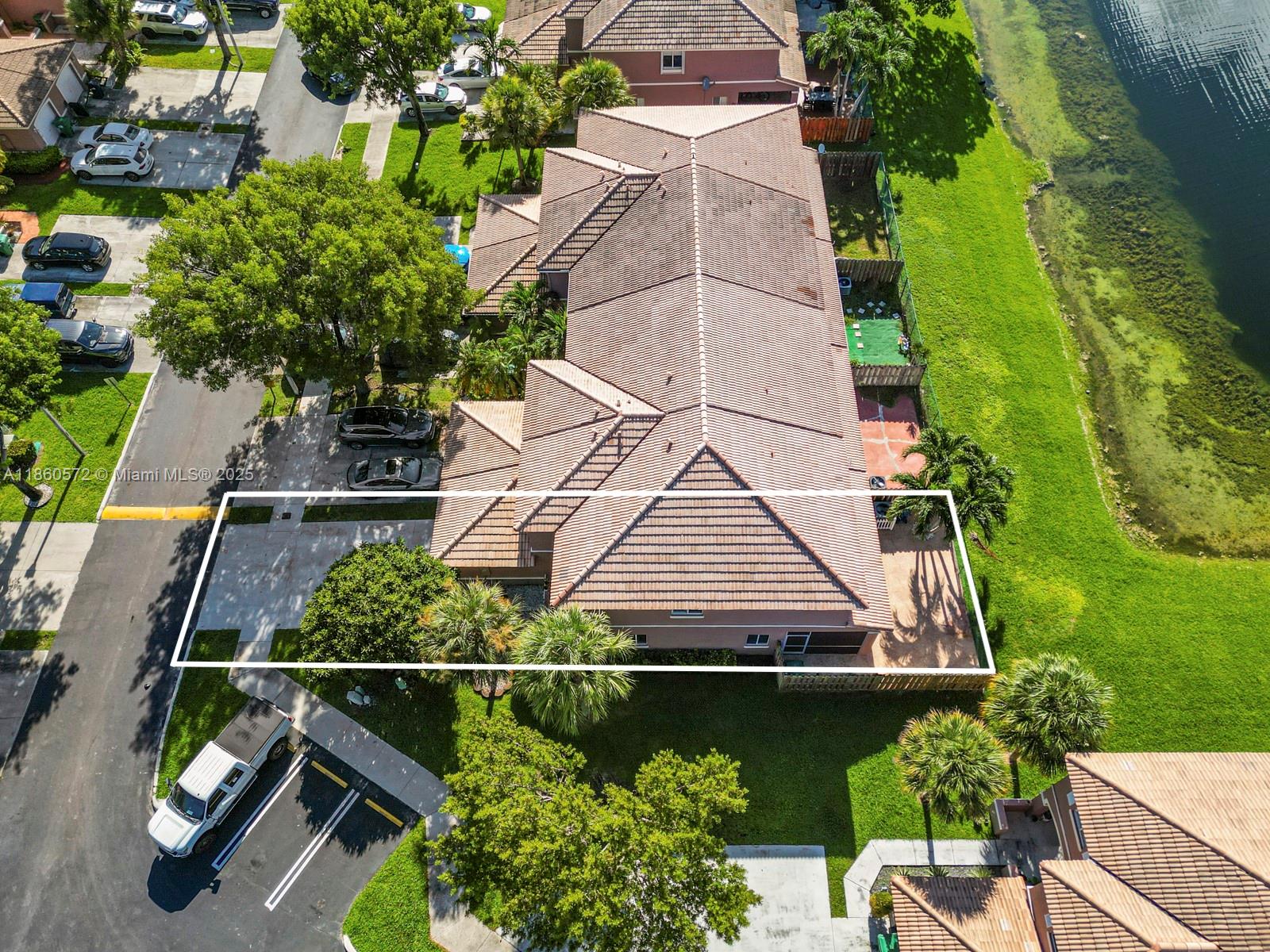 16544 SW 68th Ter