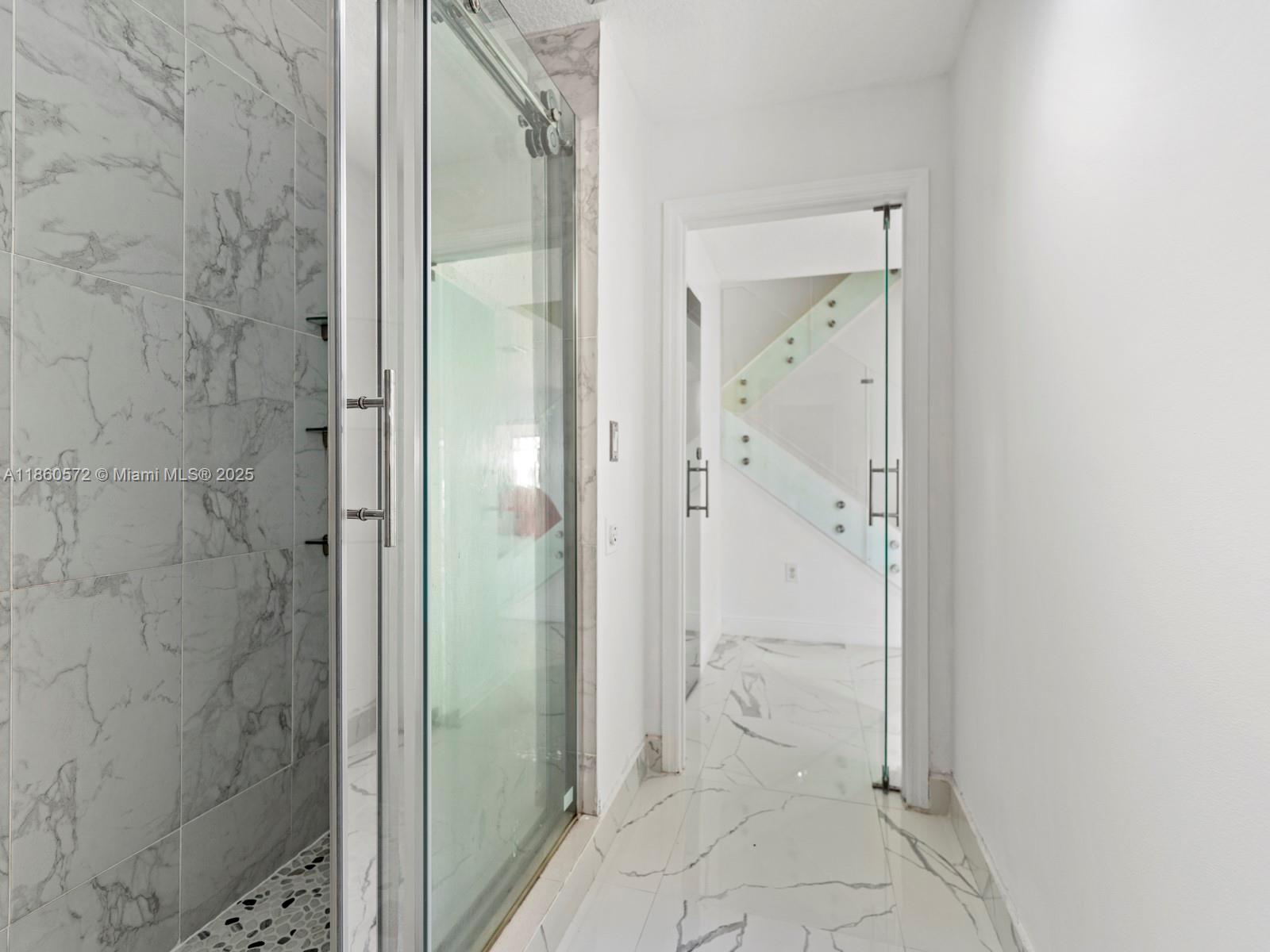 LAGO MAR 1ST ADDN - Residential
