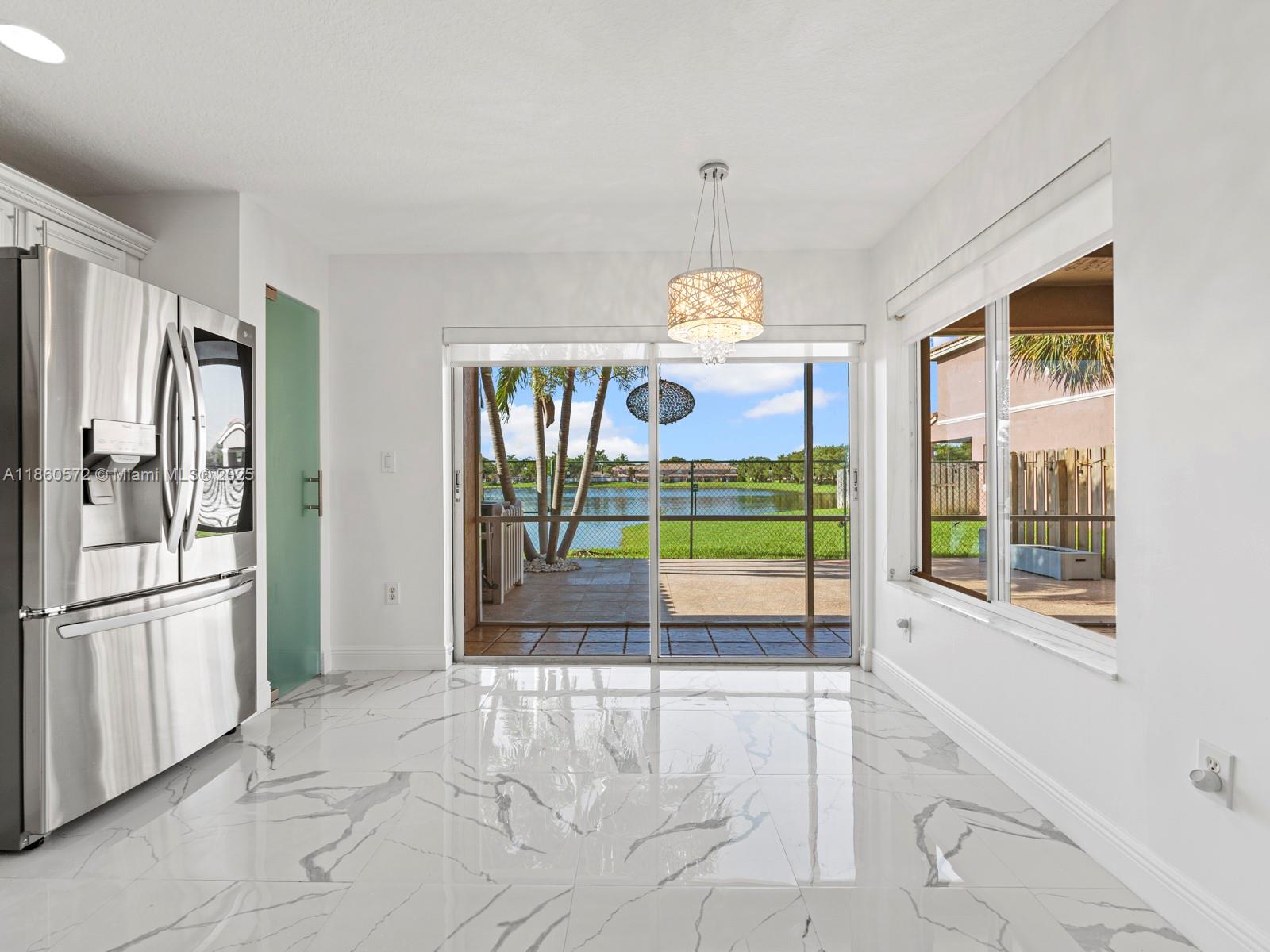 LAGO MAR 1ST ADDN - Residential