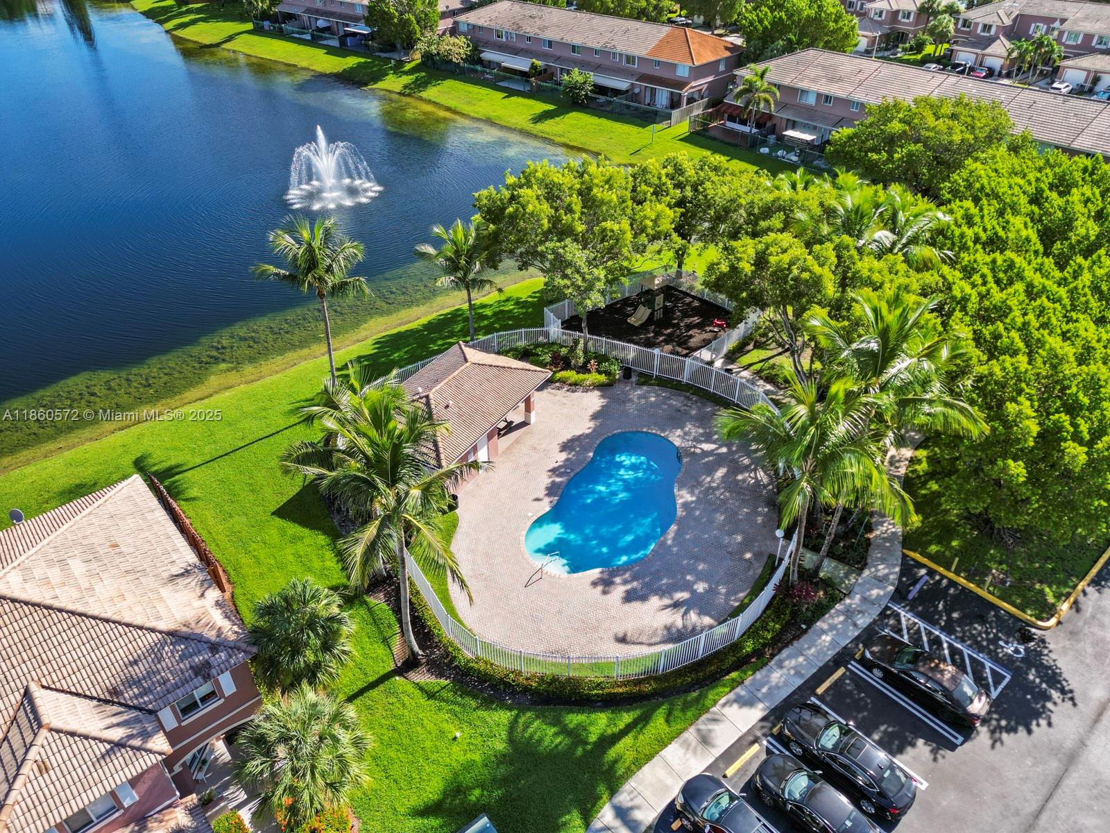 LAGO MAR 1ST ADDN - Residential