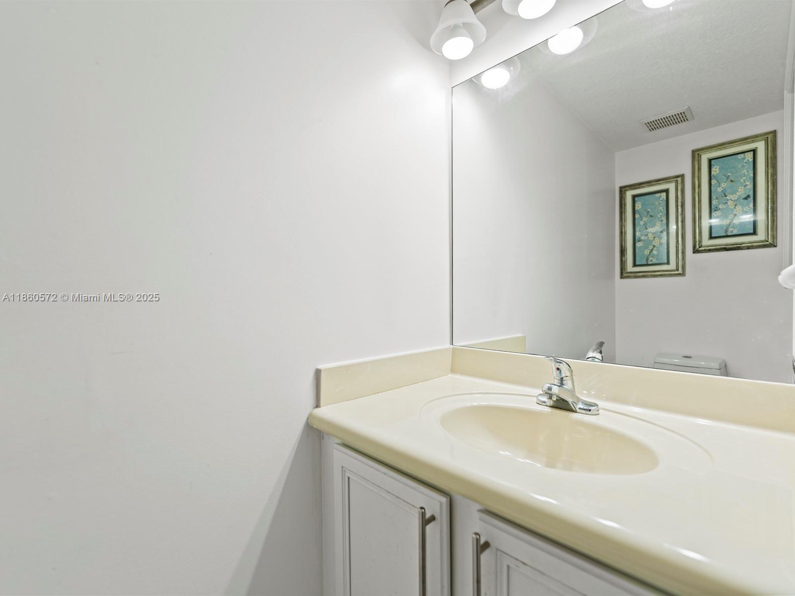 LAGO MAR 1ST ADDN - Residential
