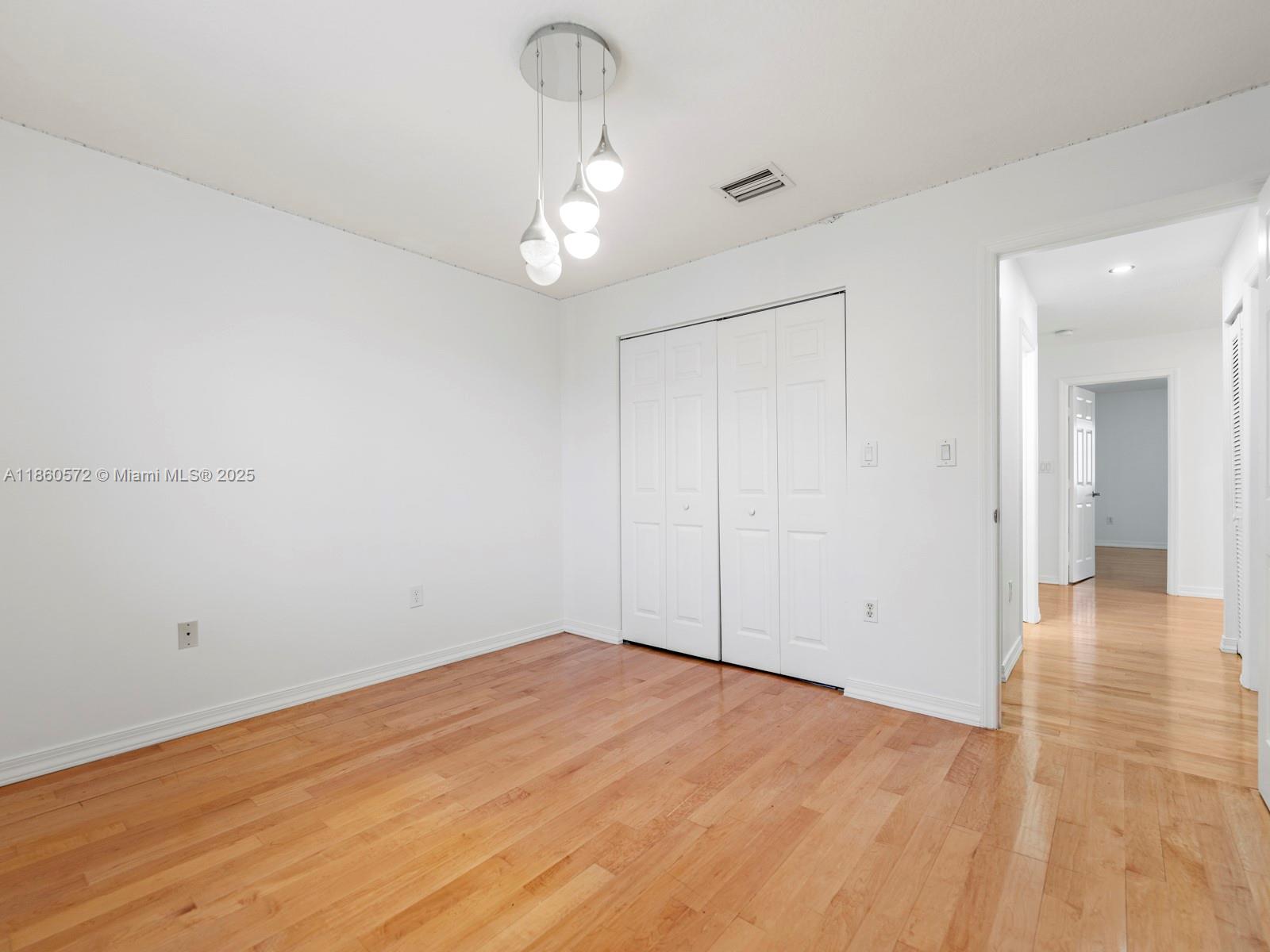 LAGO MAR 1ST ADDN - Residential