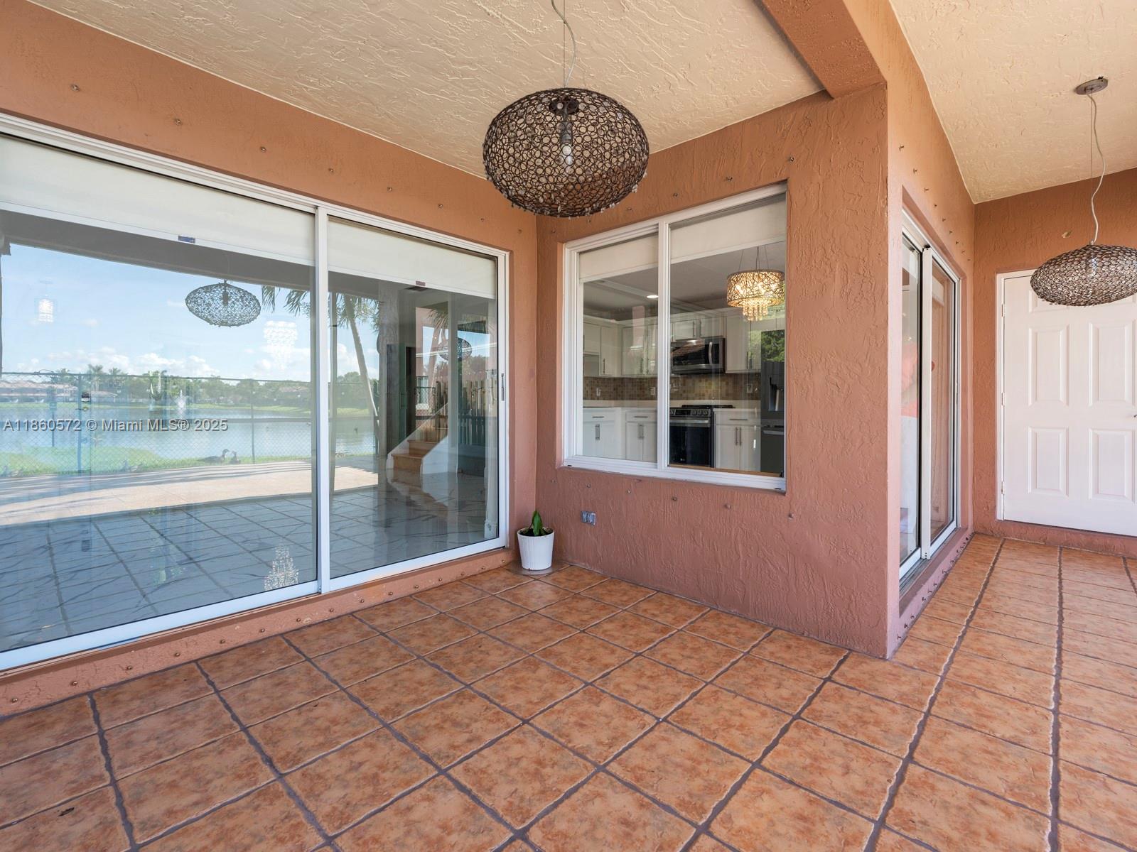 LAGO MAR 1ST ADDN - Residential