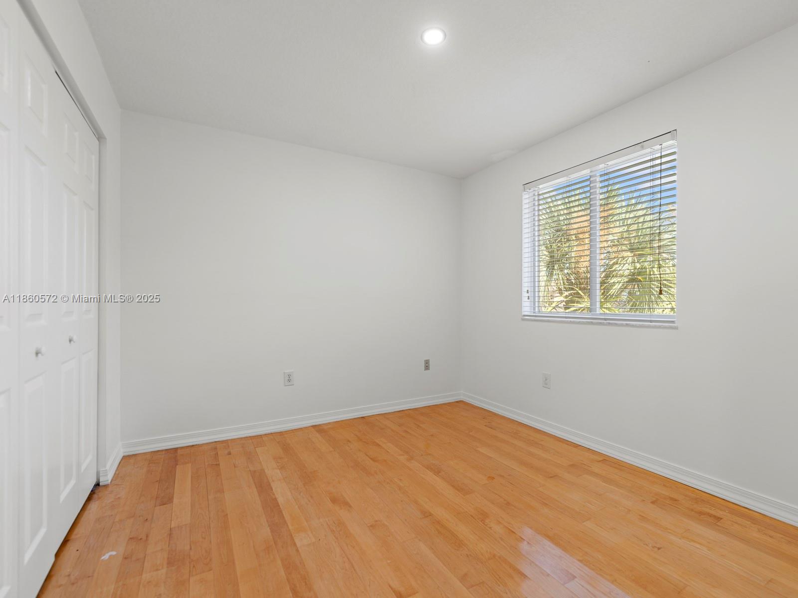 LAGO MAR 1ST ADDN - Residential