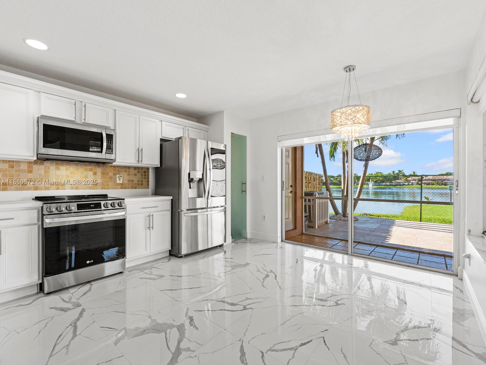LAGO MAR 1ST ADDN - Residential