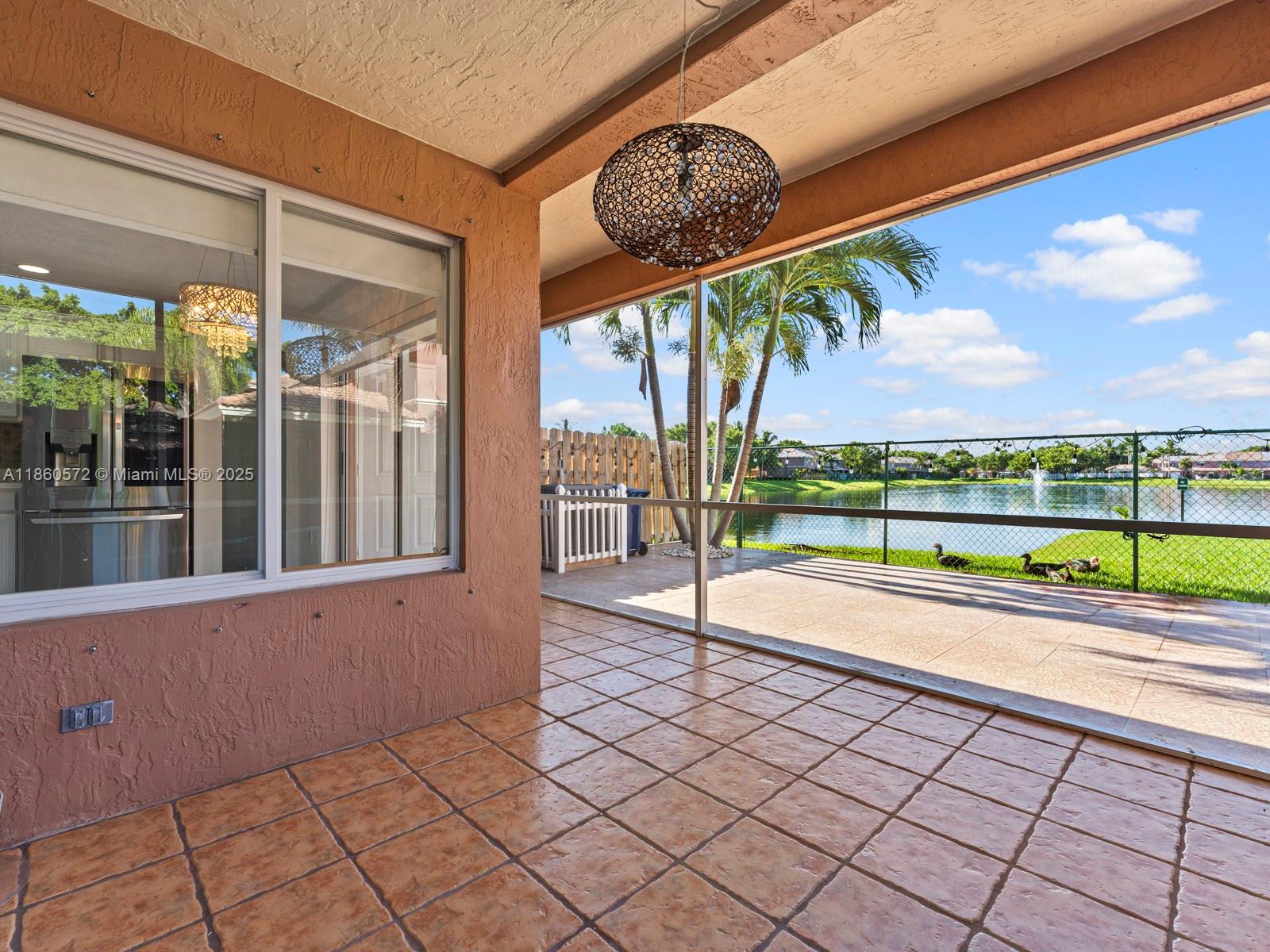 LAGO MAR 1ST ADDN - Residential