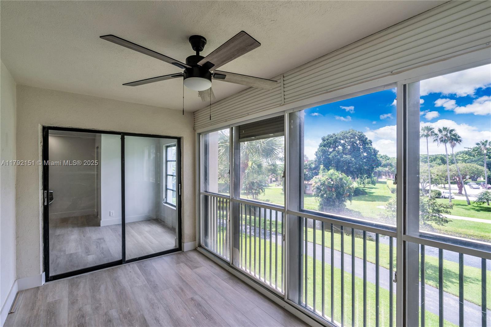 HUNTINGTON LAKES SEC ONE - Residential