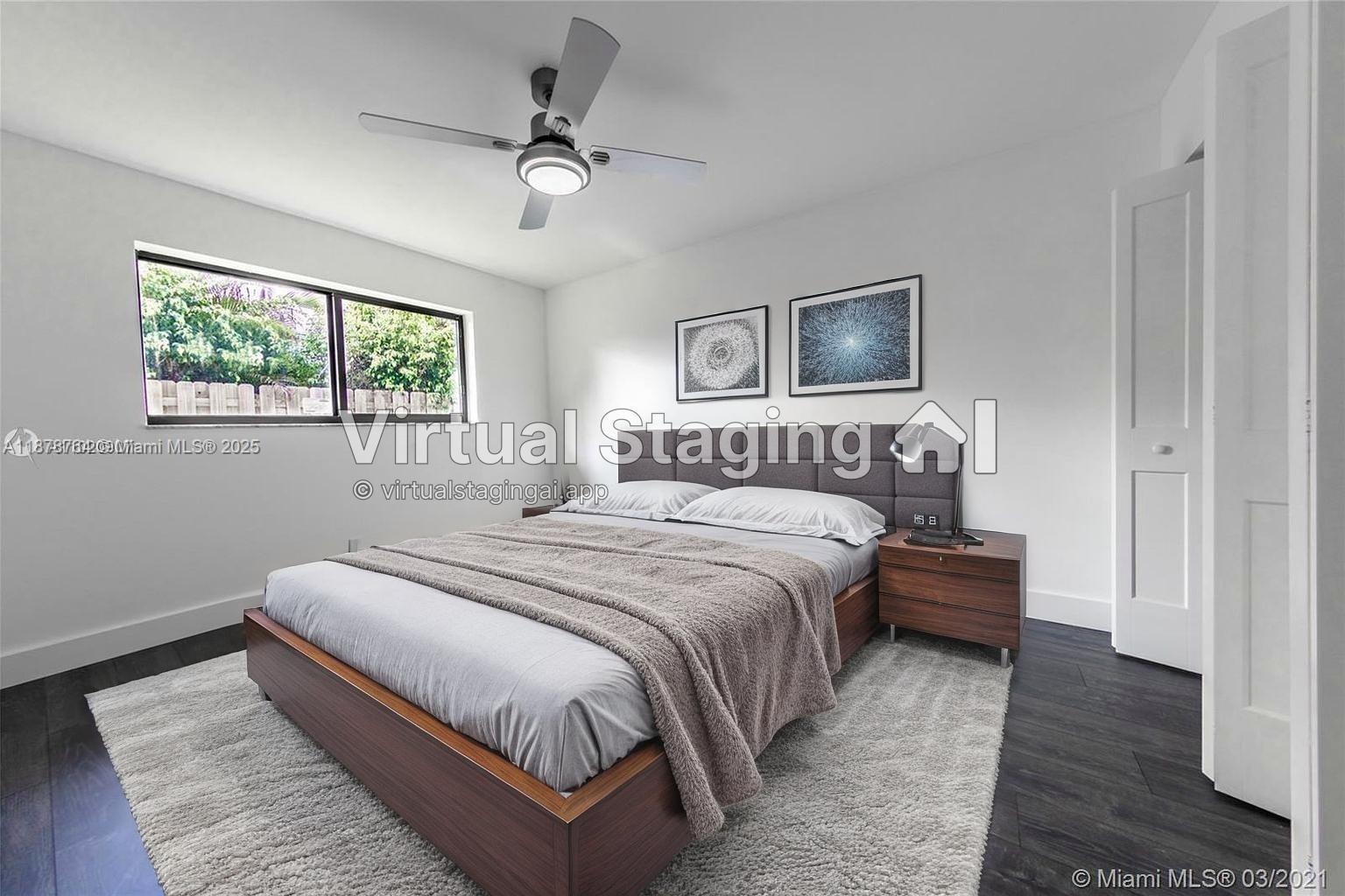 LAKE FLORESTA PARK - Residential
