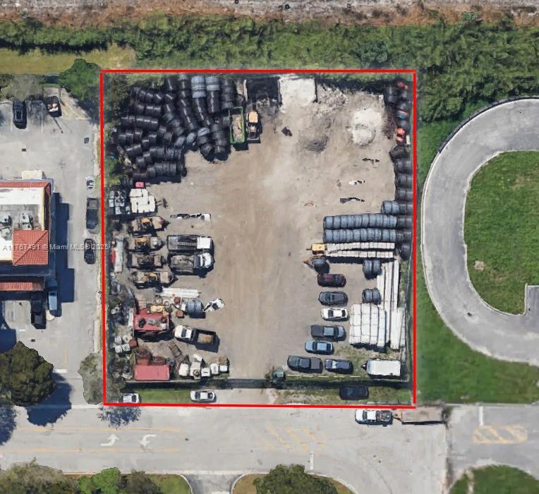 TAMIAMI GEFEN INDUSTRIAL - Land