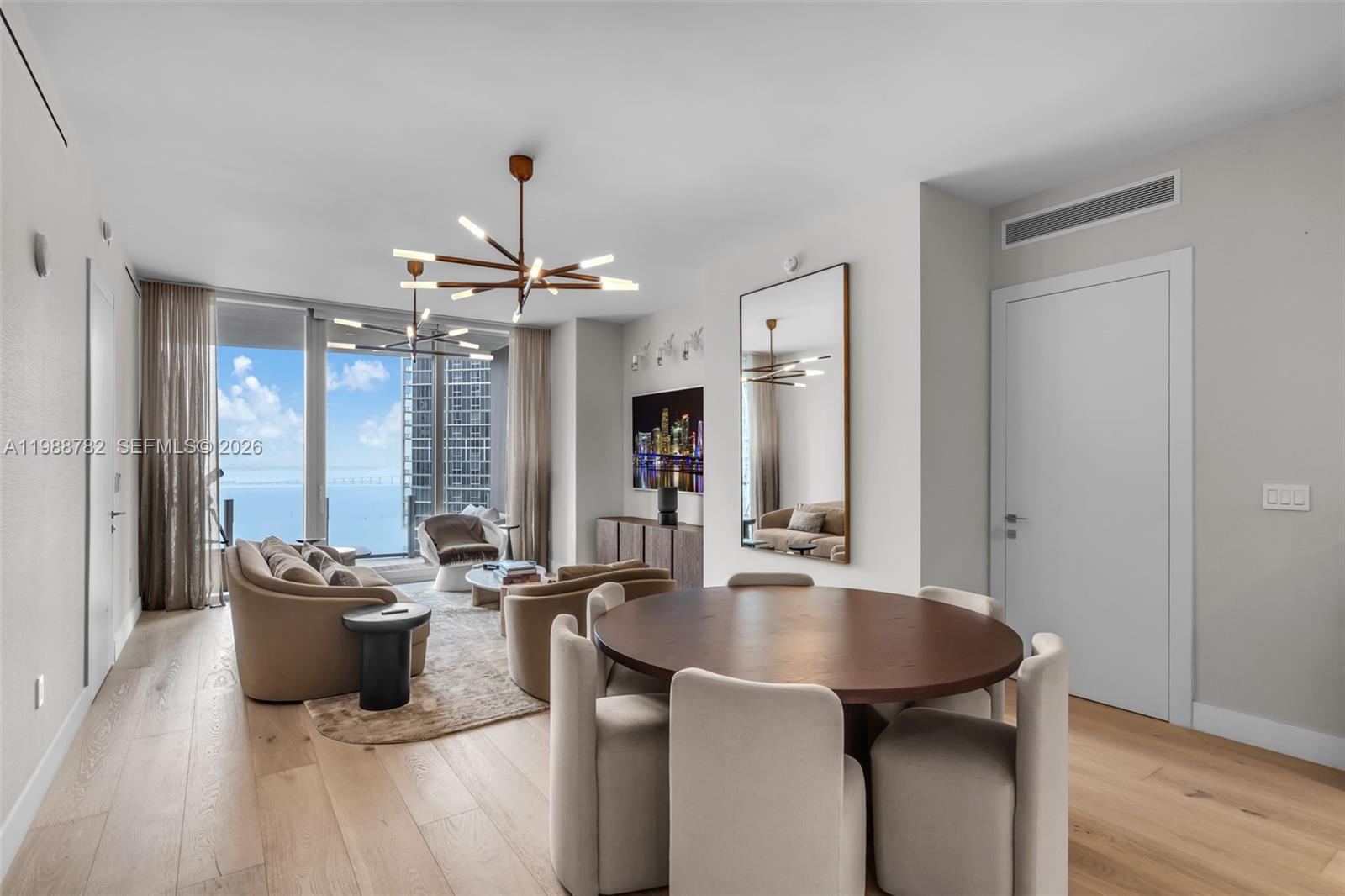 300 Biscayne Boulevard Way 2605W