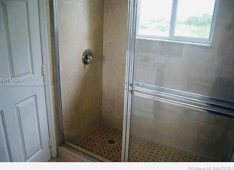 SOUTH POINTE COVE CONDO - Residential