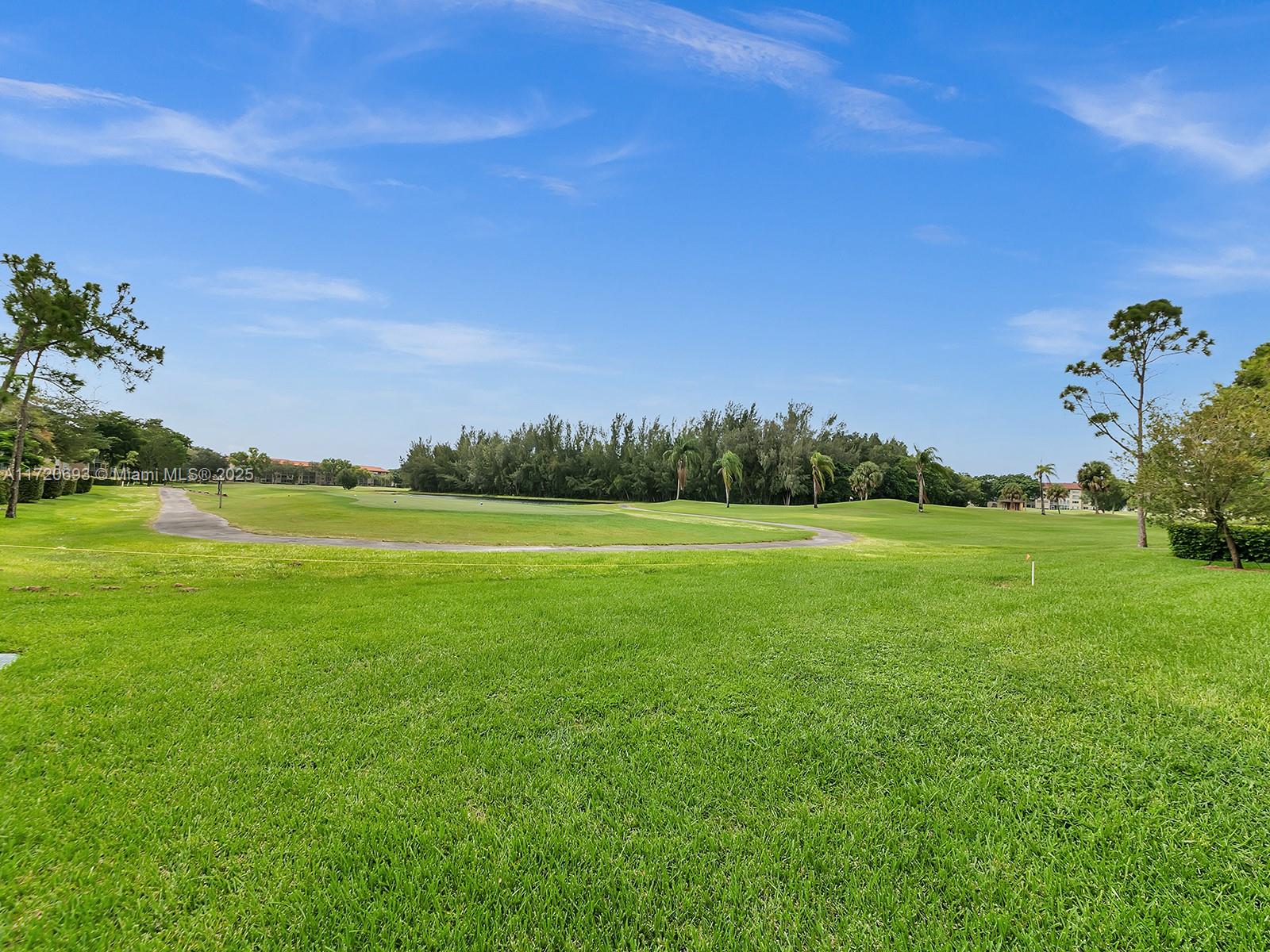 CAMBRIDGE AT CENTURY VILL - Residential