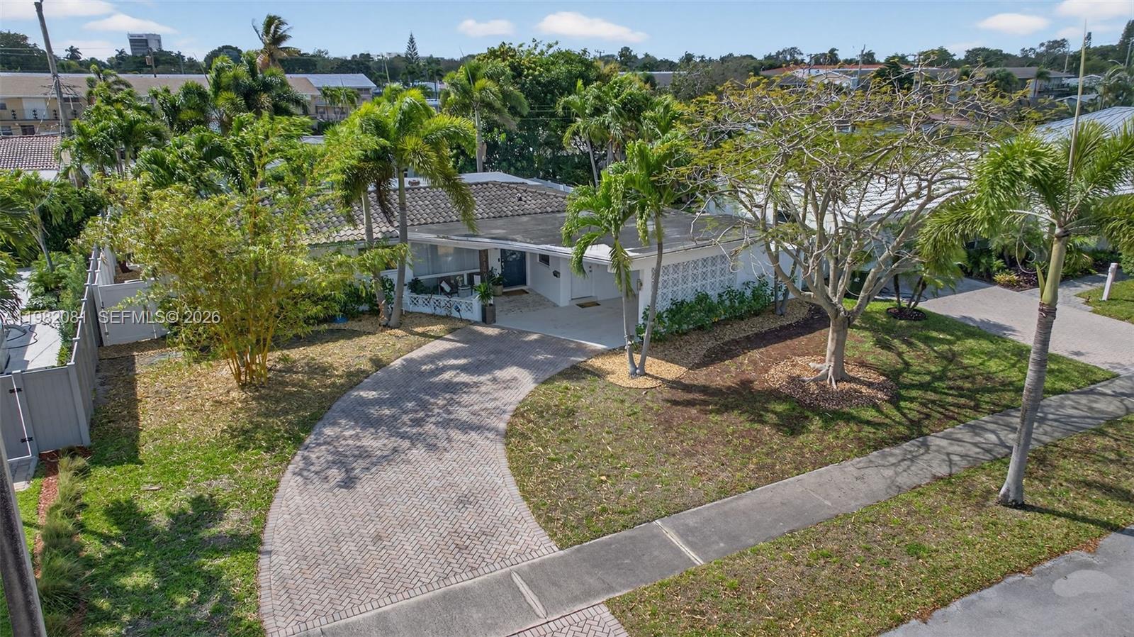 IMPERIAL POINT 3RD SEC - Residential