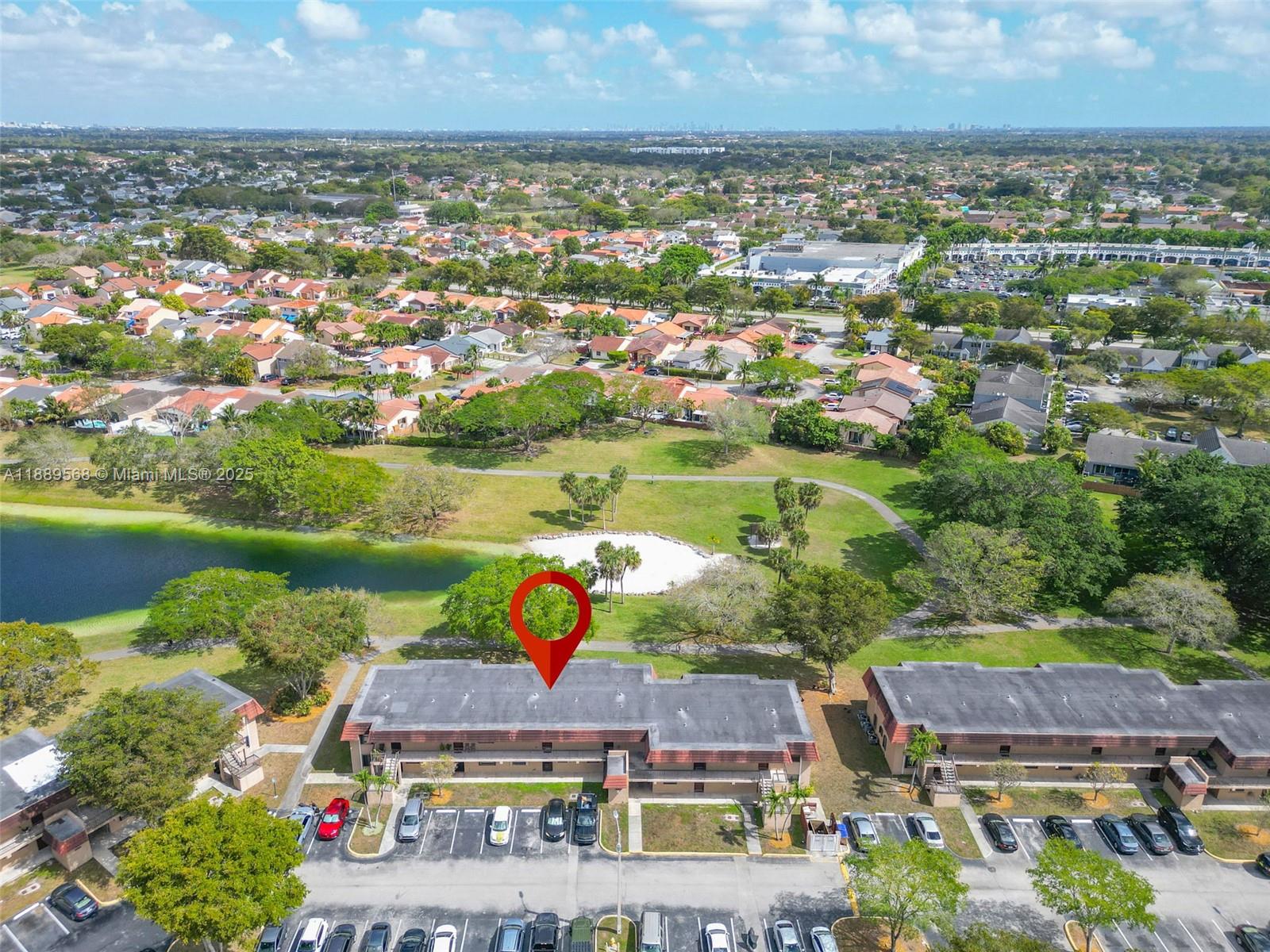 HERON AT THE HAMMOCKS CON - Residential