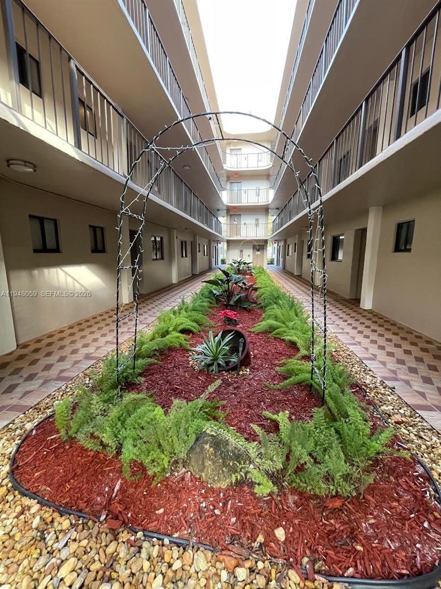 THE HORIZONS WEST CONDO # - Residential