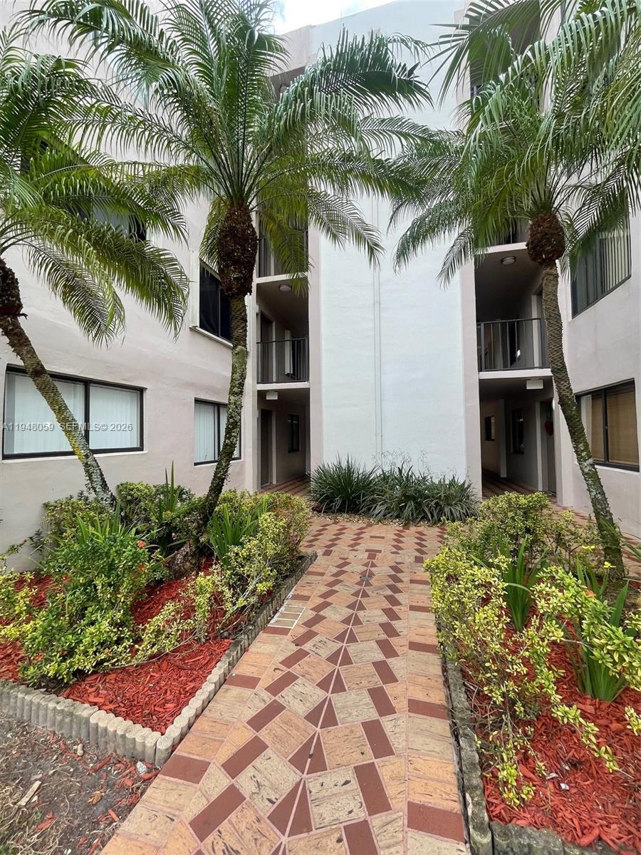 THE HORIZONS WEST CONDO # - Residential