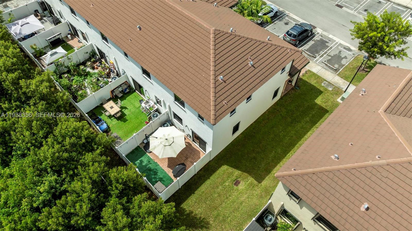 AQUABELLA SECTION TWO - Residential