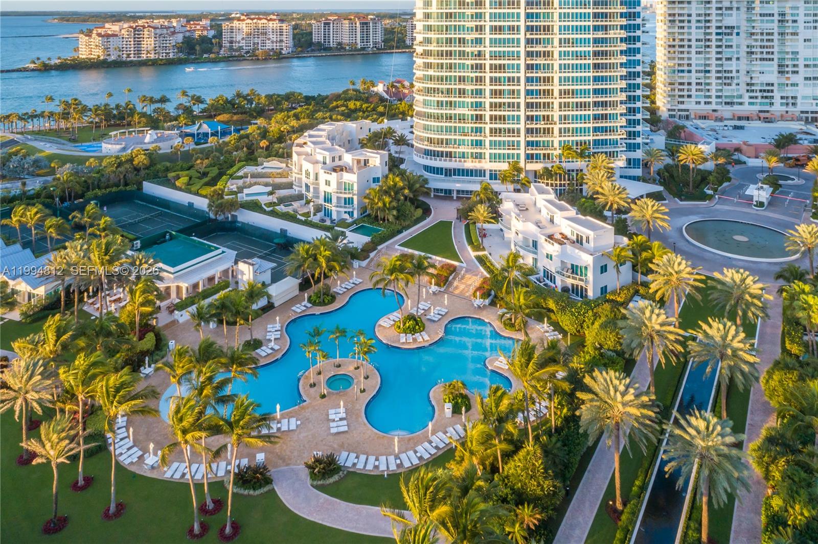 CONTINUUM ON SOUTH BEACH - Residential Lease