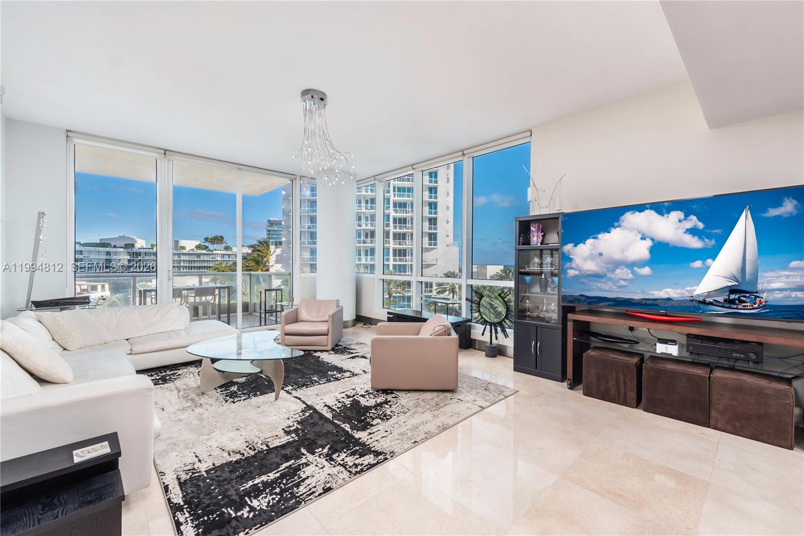 CONTINUUM ON SOUTH BEACH - Residential Lease
