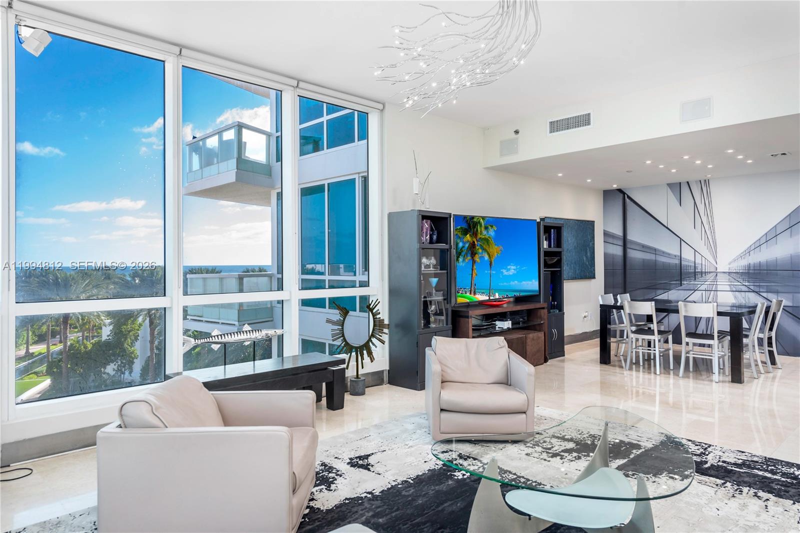 CONTINUUM ON SOUTH BEACH - Residential Lease